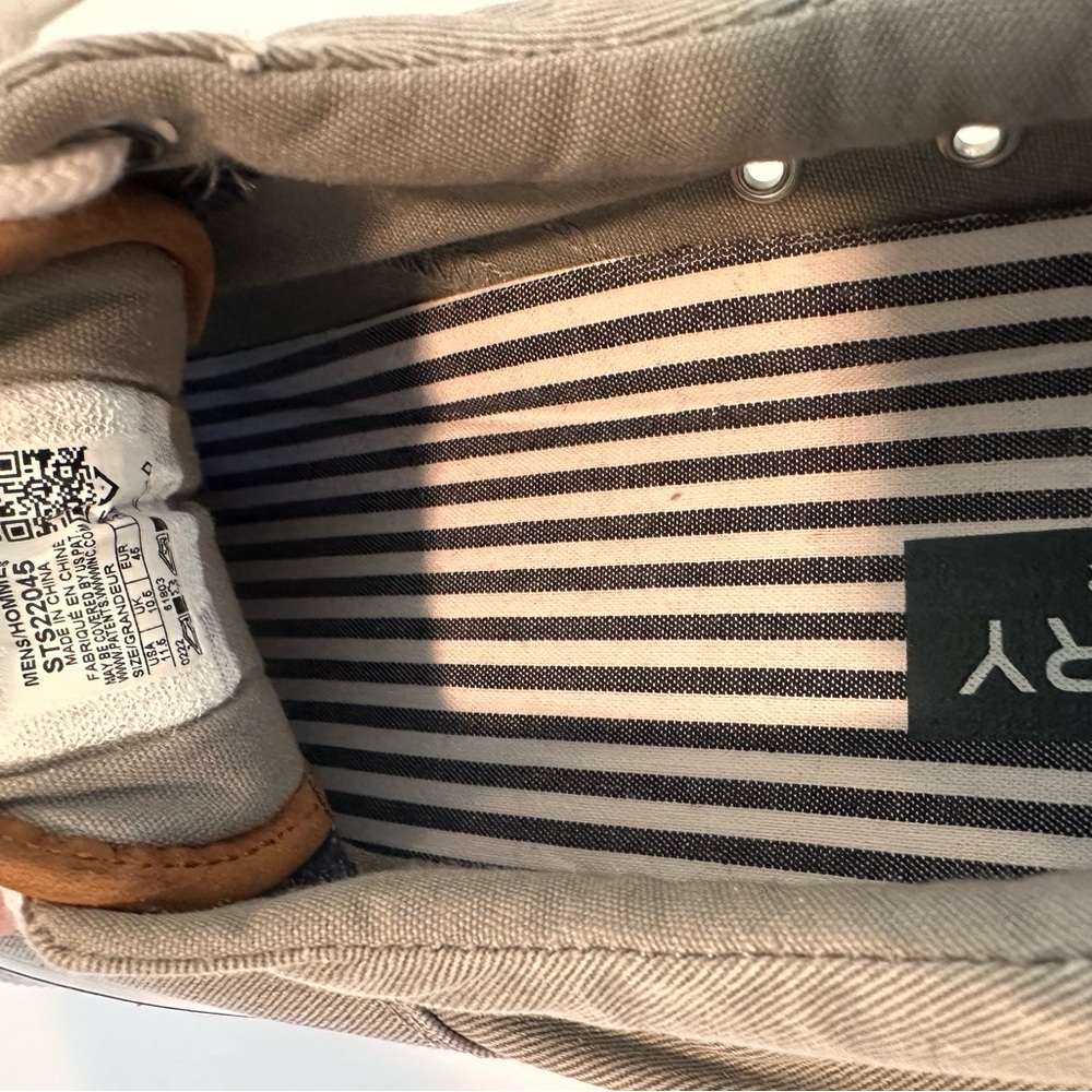 Sperry Men's Light Gray Canvas Sneakers - Picture 4 of 4